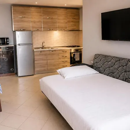Enis 3 Apartment Vlore